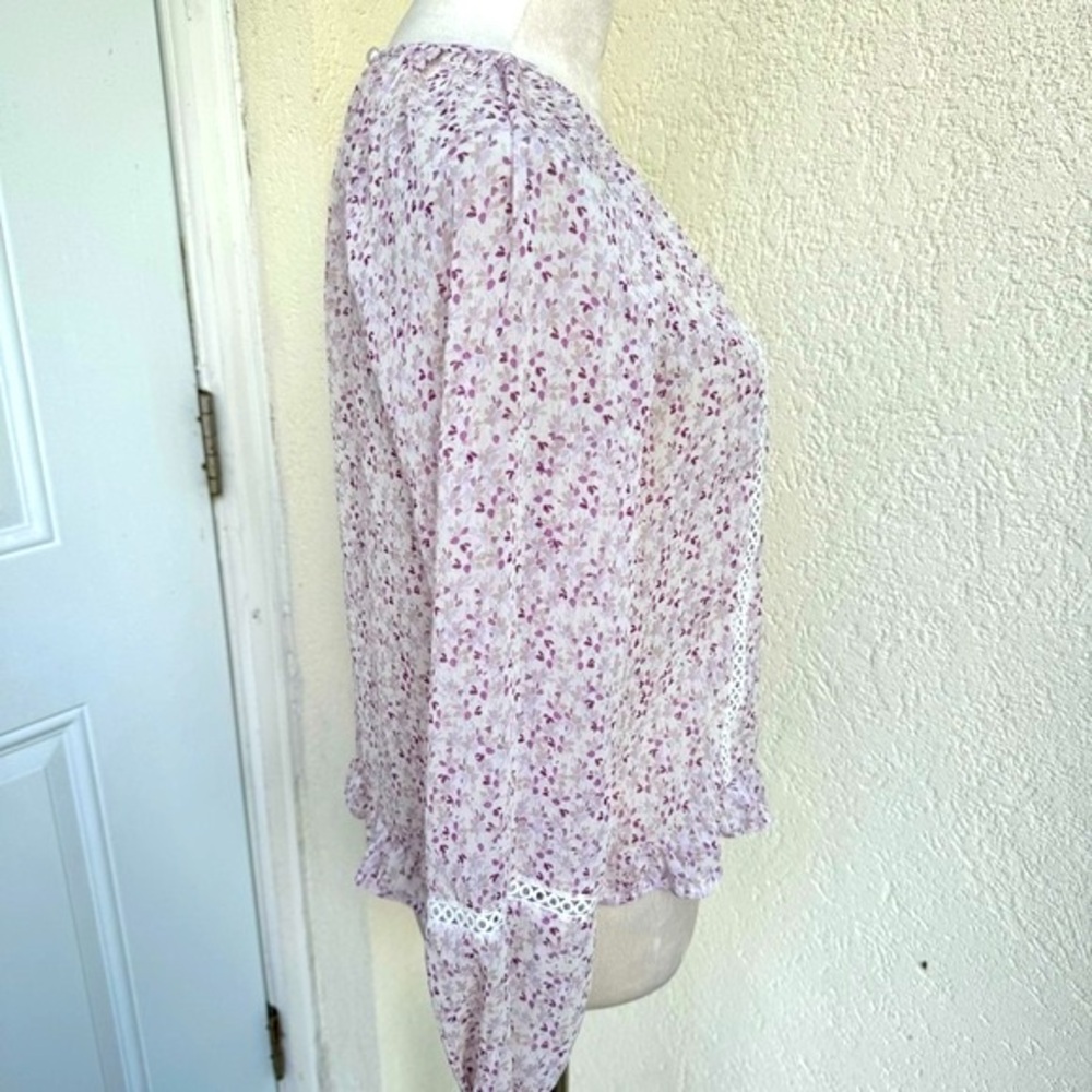 JUNE & HUDSON. Long sleeves, boho top. Size S. White‎ w/small purple flow… - Picture 3 of 9